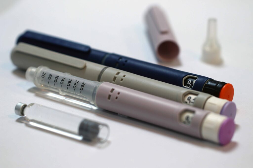 Pinjection disposable injection pens